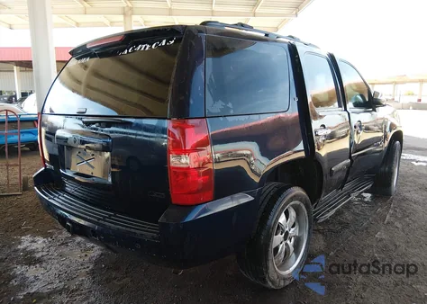 2008 Chevrolet Tahoe Lt z USA, uszkodzony, nr VIN 1GNFK13018J212313